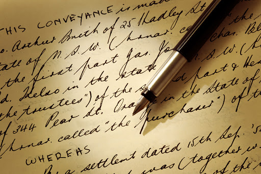Deed and Record logo